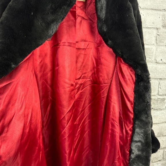 Vintage Faux Fur Mid Thigh Black Coat - Picture 10 of 12